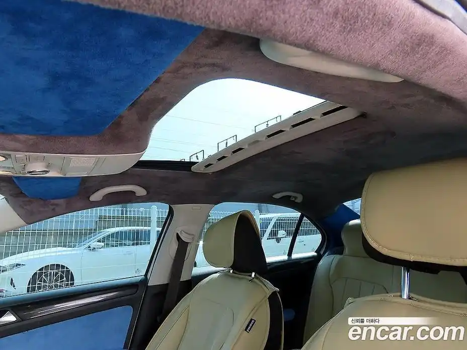 Volkswagen Jetta 2011 2.0 гидро в Москве № 1405698, фото 18
