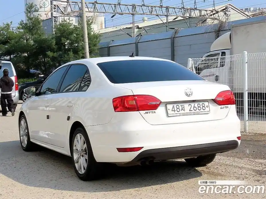 Volkswagen Jetta 2011 2.0 гидро в Москве № 1405698, фото 3