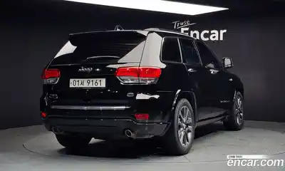 Jeep Cherokee 2018 3.0 гидро в Москве № 1405875, миниатюра 2
