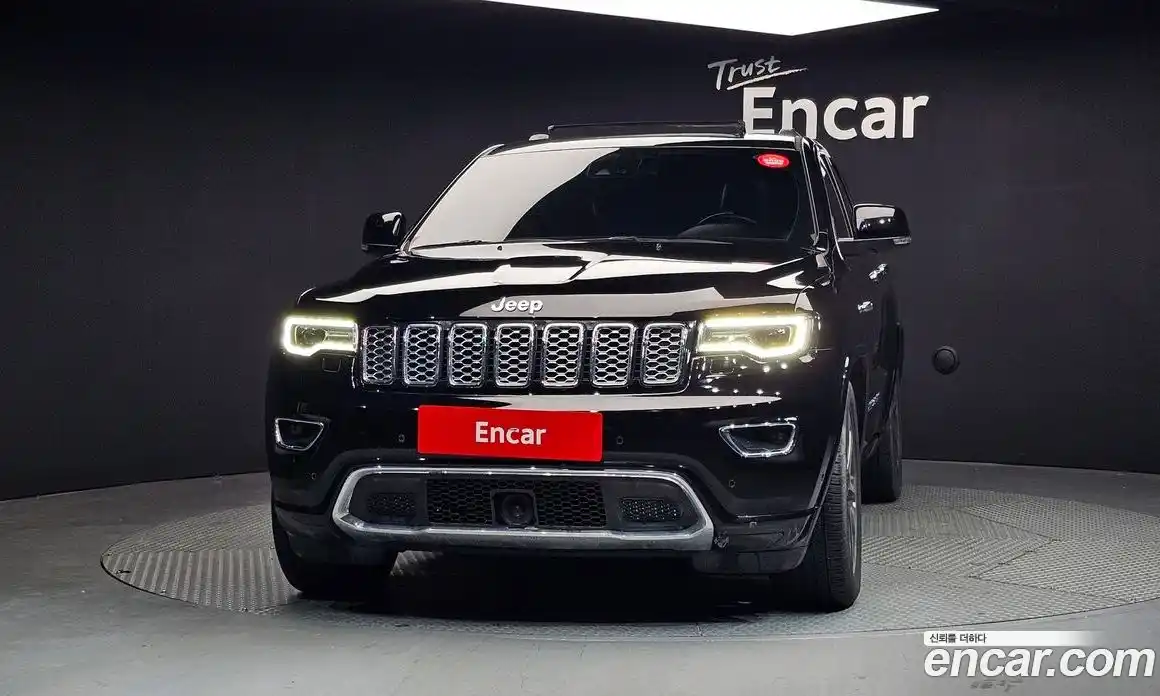 Jeep Cherokee 2018 3.0 гидро в Москве № 1405875, фото 3