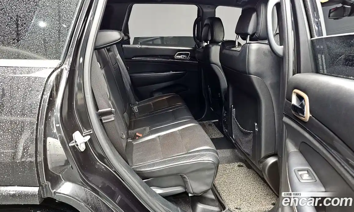 Jeep Cherokee 2016 3.0 гидро в Москве № 1405887, фото 11