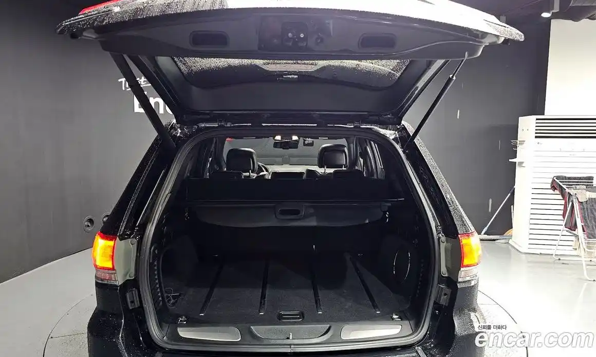 Jeep Cherokee 2016 3.0 гидро в Москве № 1405887, фото 20