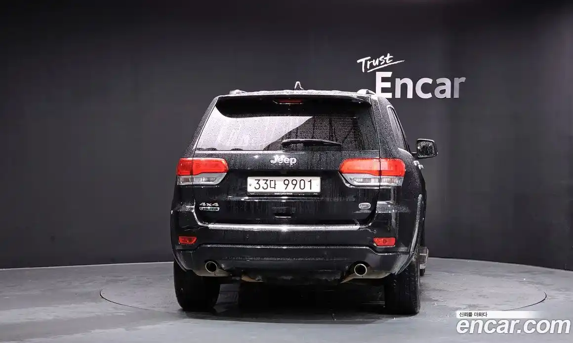 Jeep Cherokee 2016 3.0 гидро в Москве № 1405887, фото 4