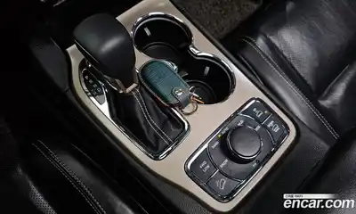 Jeep Cherokee 2016 3.0 гидро в Москве № 1405887, миниатюра 9
