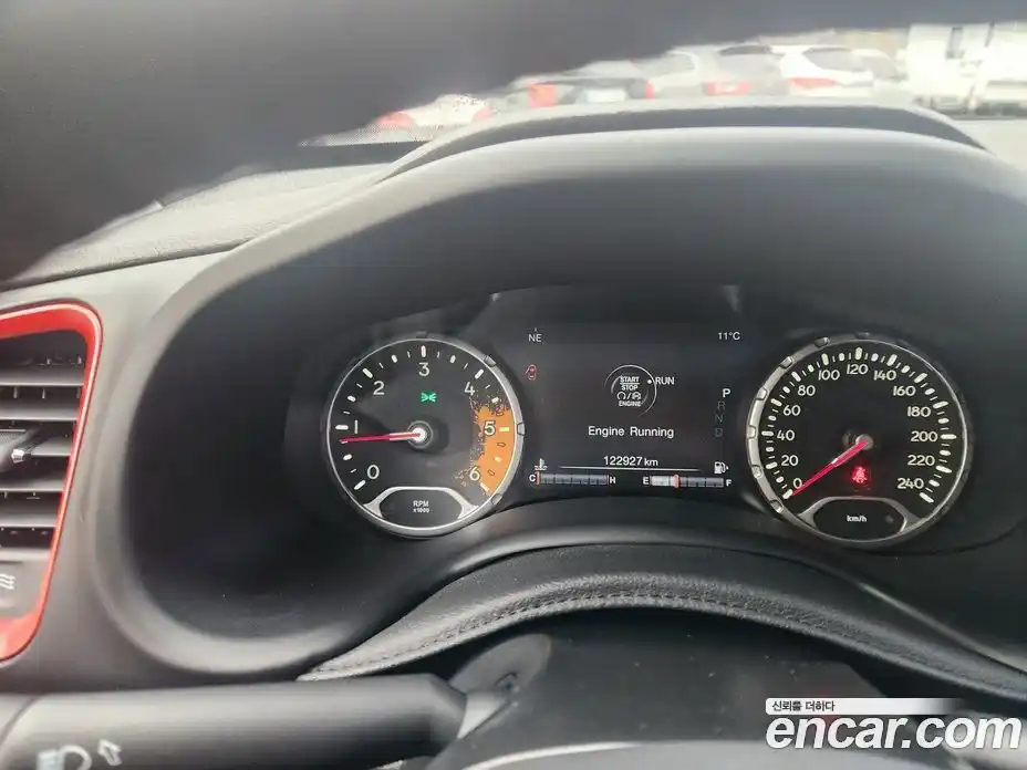Jeep Renegade 2018 2.0 гидро в Москве № 1405942, фото 15