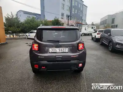 Jeep Renegade 2018 2.0 гидро в Москве № 1405942, миниатюра 7