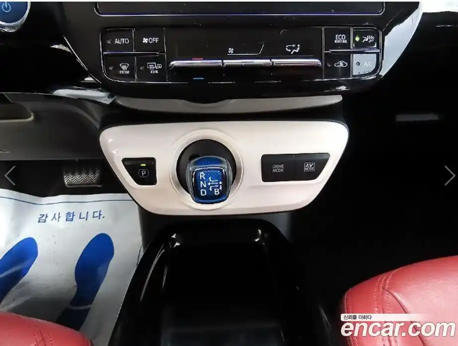 Toyota Prius 2017 1.8 гидро в Москве № 1406012, фото 10