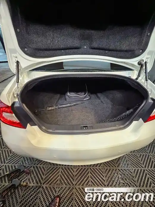 Infiniti M 2012 3.7 гидро в Москве № 1406285, фото 11