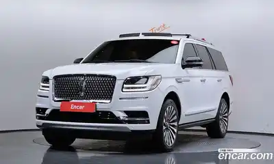 Lincoln Navigator, 2021