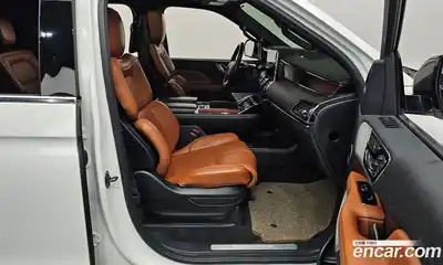Lincoln Navigator 2021 3.5 гидро в Москве № 1406293, миниатюра 11