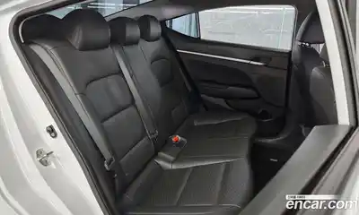 Hyundai Avante 2019 1.6 гидро в Москве № 1417139, миниатюра 12