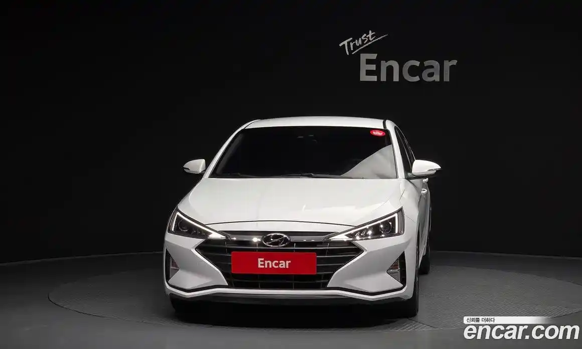 Hyundai Avante 2019 1.6 гидро в Москве № 1417139, фото 3