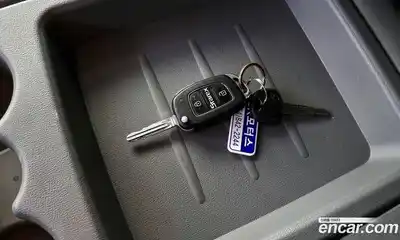 Hyundai Starex 2016 2.5 Автомат в Москве № 1417280, миниатюра 12