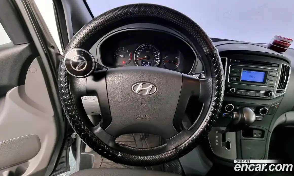 Hyundai Starex 2016 2.5 Автомат в Москве № 1417280, фото 14