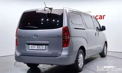 Hyundai Starex 2016 2.5 Автомат в Москве № 1417280, миниатюра 2