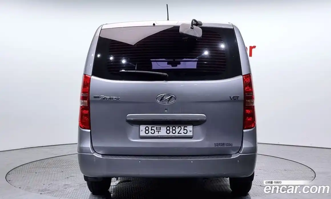 Hyundai Starex 2016 2.5 Автомат в Москве № 1417280, фото 4