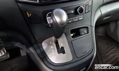 Hyundai Starex 2016 2.5 Автомат в Москве № 1417280, миниатюра 9