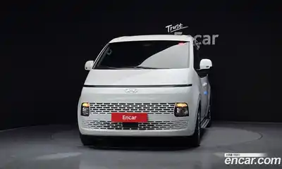Hyundai Staria 2023 2.2 гидро в Москве № 1417309, миниатюра 3