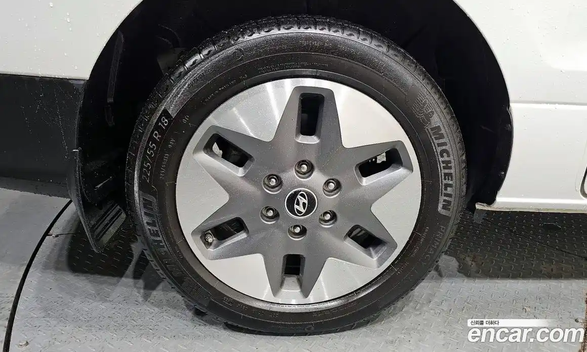 Hyundai Starex 2020 2.5 Автомат в Москве № 1417385, фото 5