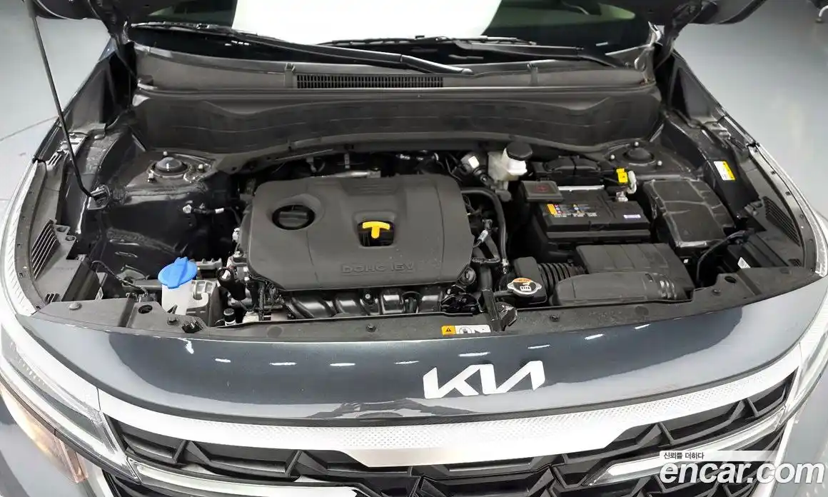 Kia Seltos 2025 2.0 гидро в Москве № 1417764, фото 6