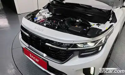 Kia Seltos 2025 1.6 гидро в Москве № 1417791, миниатюра 6