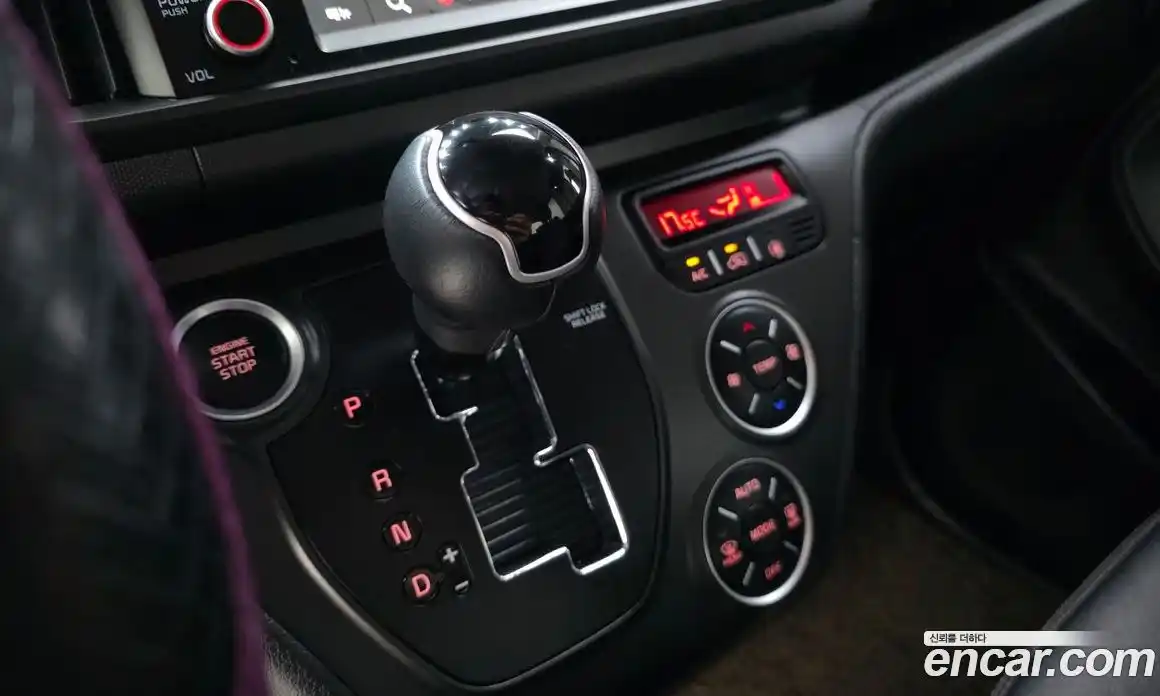 Kia Ray 2023 1.0 гидро в Москве № 1418023, фото 9
