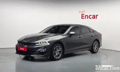 Kia K5, 2021