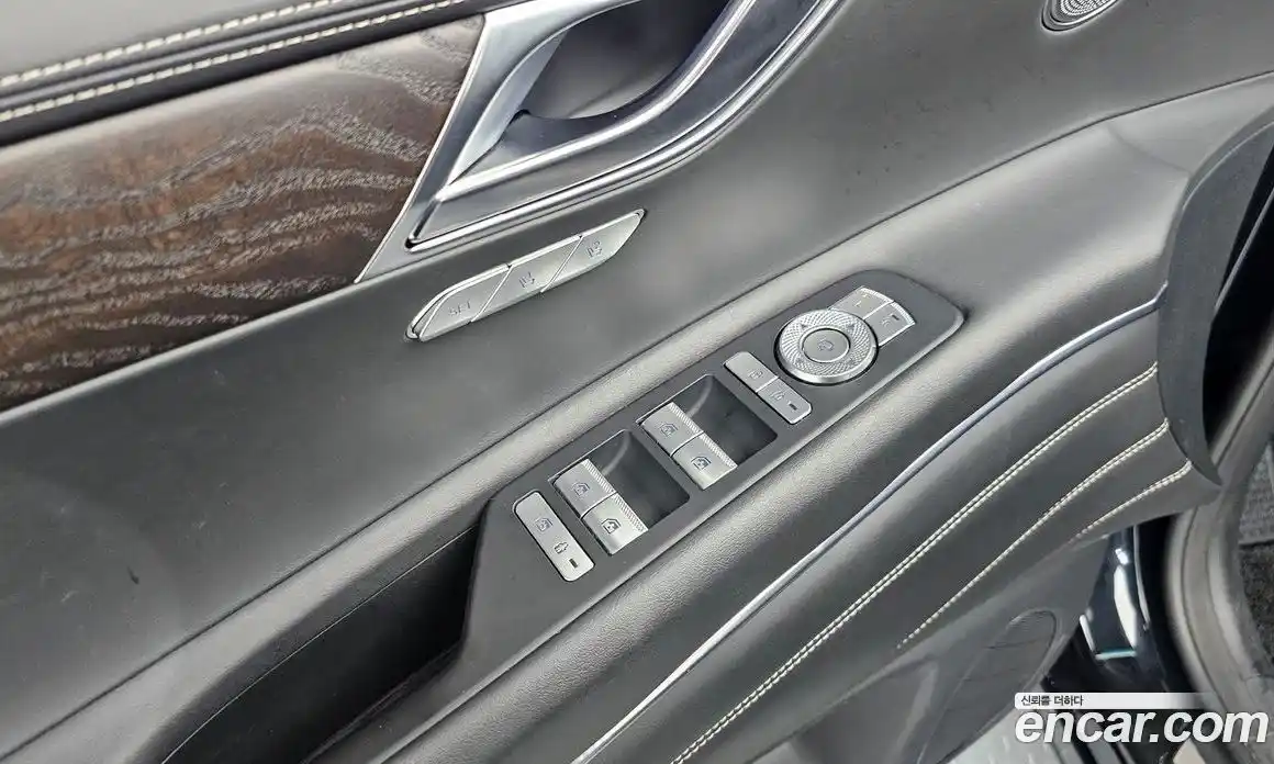 Genesis GV80 2020 2.5 Автомат в Москве № 1418473, фото 16