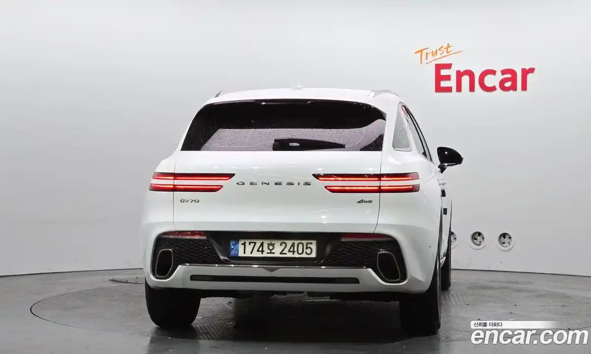 Genesis GV70 2023 2.5 Автомат в Москве № 1418483, фото 4