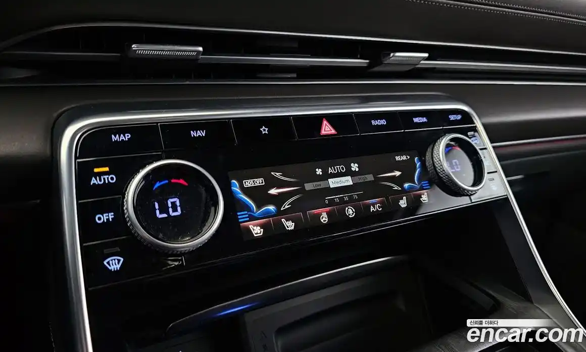 Genesis GV80 2020 3.5 Автомат в Москве № 1418487, фото 17