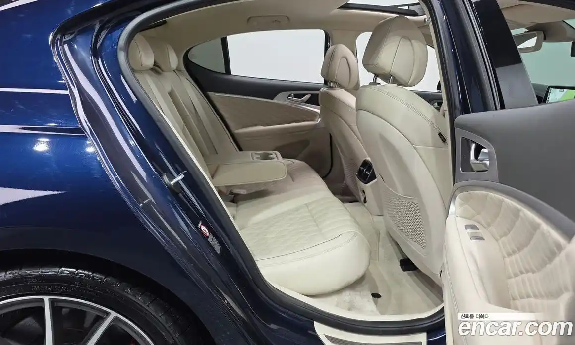 Genesis G70 2019 2.0 Автомат в Москве № 1418497, фото 12