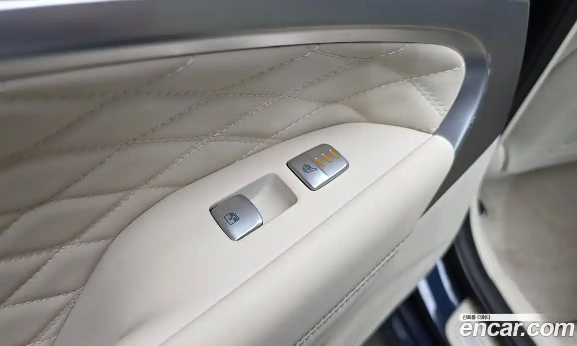 Genesis G70 2019 2.0 Автомат в Москве № 1418497, фото 18