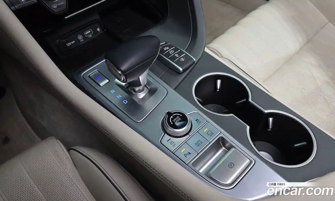 Genesis G70 2019 2.0 Автомат в Москве № 1418497, фото 9