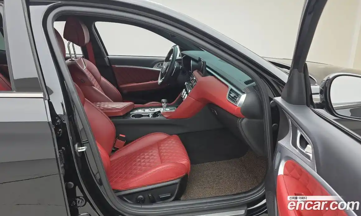 Genesis G70 2023 2.0 Автомат в Москве № 1418512, фото 11