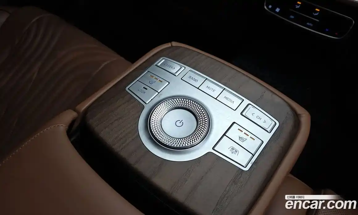 Genesis G80 2022 2.5 Автомат в Москве № 1418535, фото 19