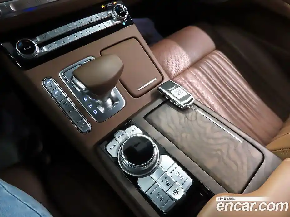 Genesis G90 2020 3.8 Автомат в Москве № 1418539, фото 9