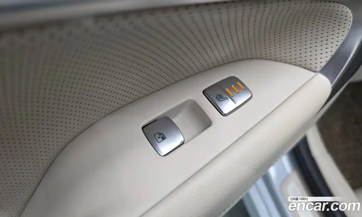 Genesis G70 2021 2.0 Автомат в Москве № 1418562, фото 18