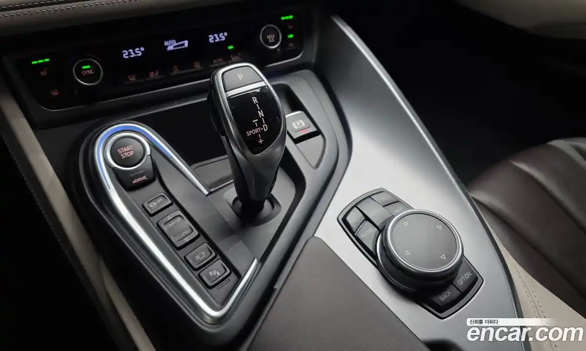BMW i8 2015 1.5 гидро в Москве № 1419277, фото 9