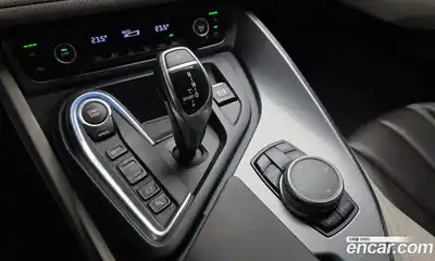 BMW i8 2015 1.5 гидро в Москве № 1419277, миниатюра 9