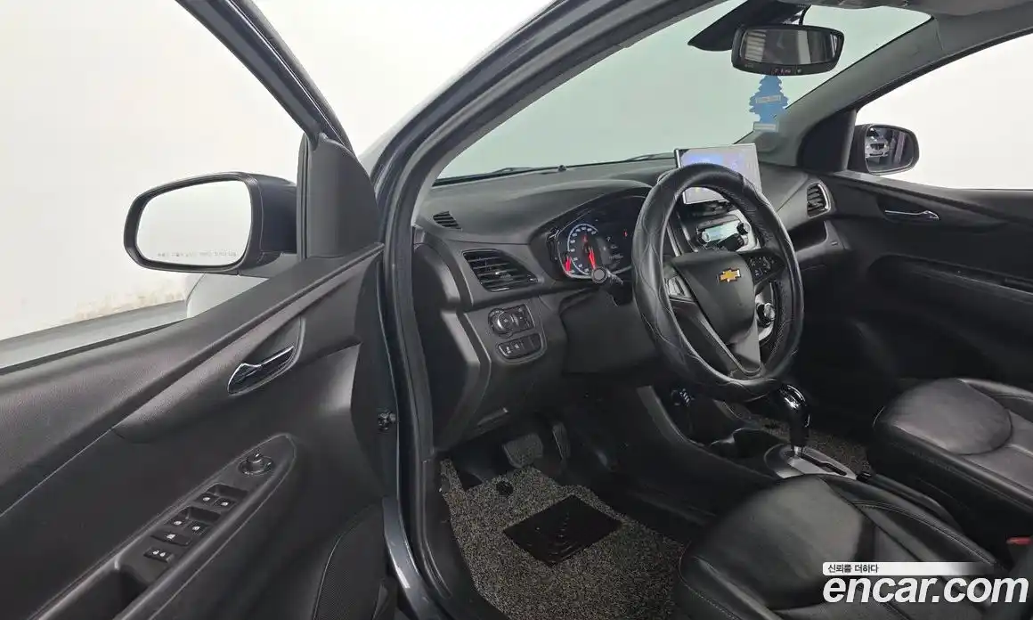 Chevrolet Spark 2017 1.0 гидро в Москве, фото 10