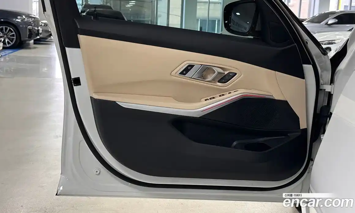 BMW 3-Series 2022 2.0 Автомат в Москве № 1420607, фото 13