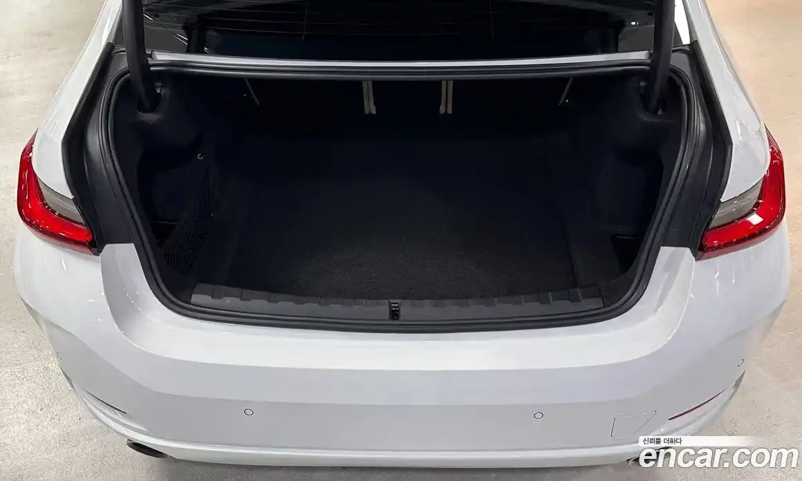 BMW 3-Series 2022 2.0 Автомат в Москве № 1420607, фото 20