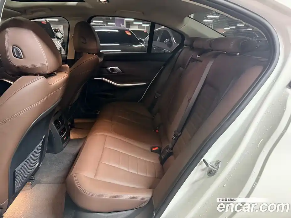 BMW 3-Series 2022 2.0 Автомат в Москве № 1420628, фото 11