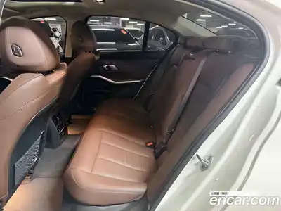 BMW 3-Series 2022 2.0 Автомат в Москве № 1420628, миниатюра 11