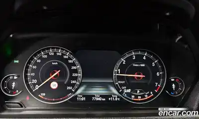 BMW 3-Series 2018 2.0 Автомат в Москве № 1420638, миниатюра 7