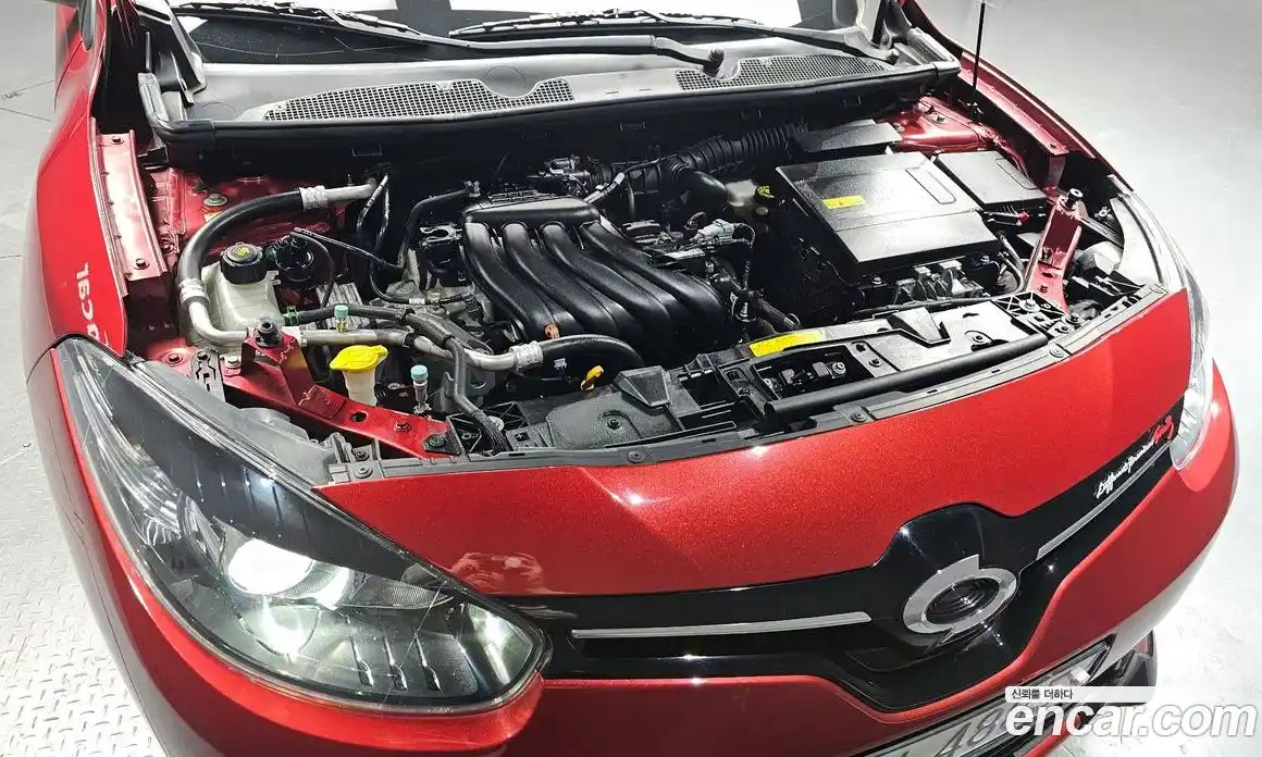 Renault SM3 2015 1.6 гидро в Москве № 1420741, фото 6