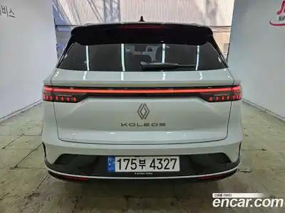 Renault Grand Koleos 2024 2.0 гидро в Москве № 1421236, миниатюра 4