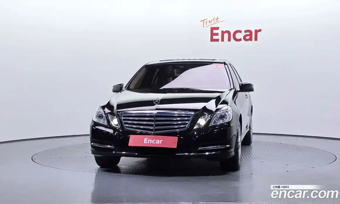 Mercedes-Benz E-Class 2013 1.8 гидро в Москве № 1421991, фото 3