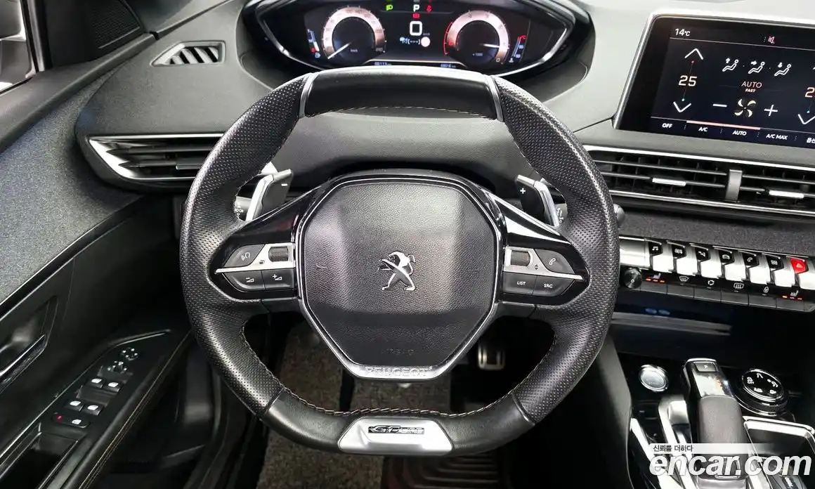 Peugeot 5008 2020 1.5 гидро в Москве № 1422707, фото 13