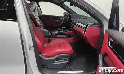 Porsche Cayenne 2023 3.0 гидро в Москве № 1422994, миниатюра 11